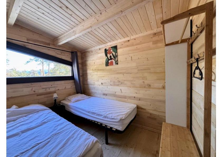 Parc Residentiel De Loisir : Le Loup Blanc Du Riou Hotel Barcelonnette Kültér fotó
